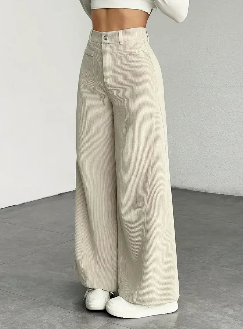 Womens clothing oriented vacation elegant leisure fashion outdoor sports versatile slimming Japanese Korean European and Amer